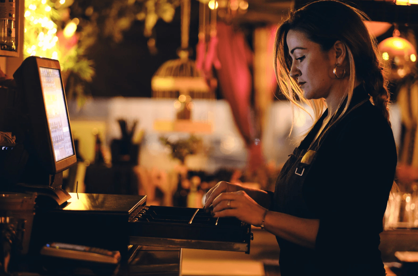 High-Commission Marketplaces